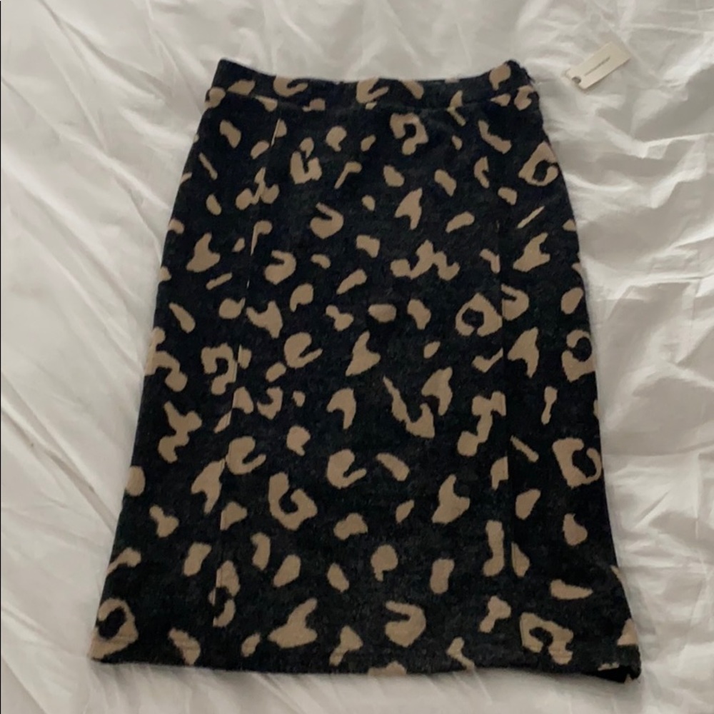 NWT Leopard print Maeve skirt